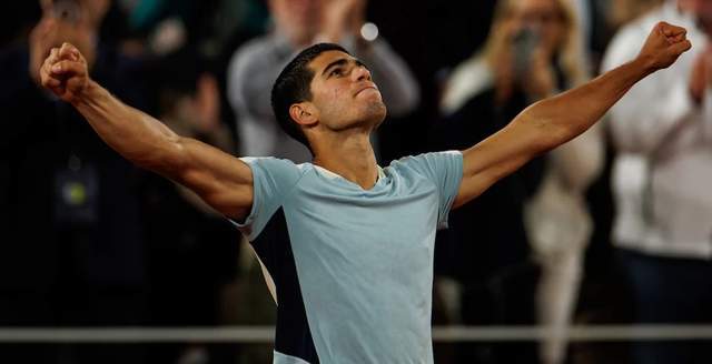 他重新站稳 他重新站稳