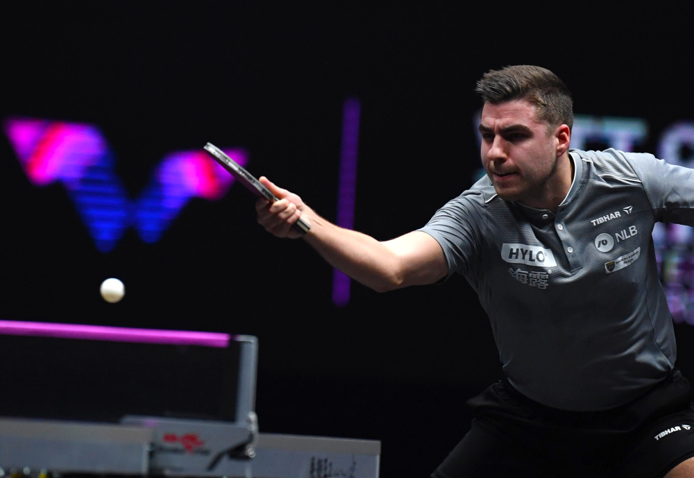 极的氛围 极的氛围