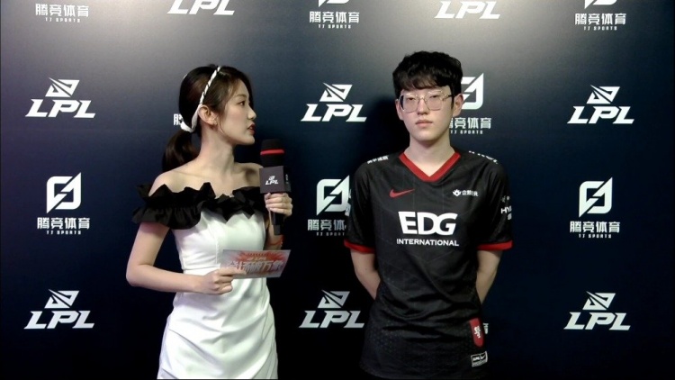 用快速的 用快速的