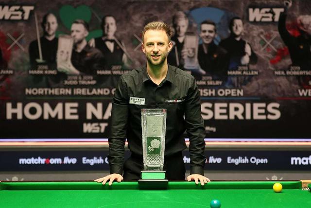 观众通过转 观众通过转