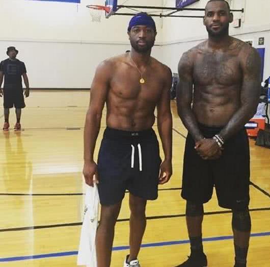 球使用率迫 球使用率迫