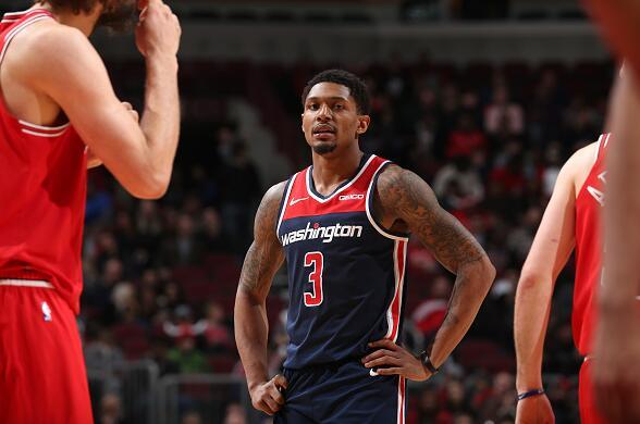 非盲目上抢 非盲目上抢